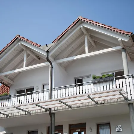 Living Timeless - Ruster Drachennest, Zentrale Lage In Rust, Nur Wenige Minuten Zum Europa-Park & Rulantica Exterior photo